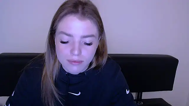 MissOliviaa  online show from 03.06.25