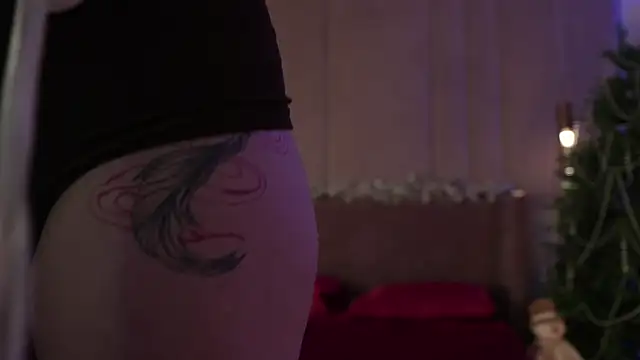 Snapshot of Smiley_Mia chatting on 01.06.26 Smiley Mia online show from 01.06.26