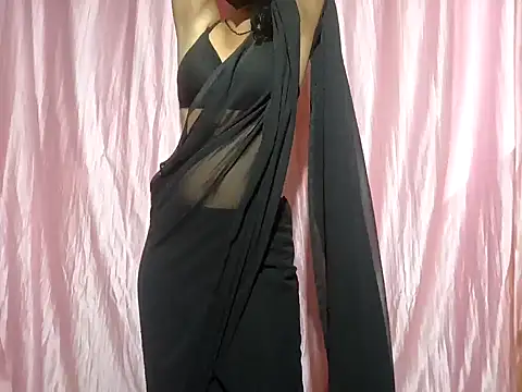 poojaxxx65 online show from 01.24.25