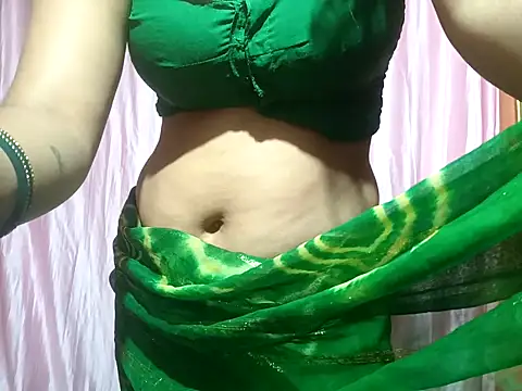 poojaxxx65 online show from 02.19.25