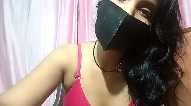 poojaxxx65 online show from 02.22.25