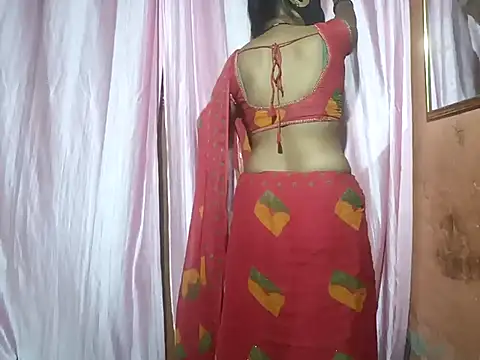 poojaxxx65 online show from 03.19.25