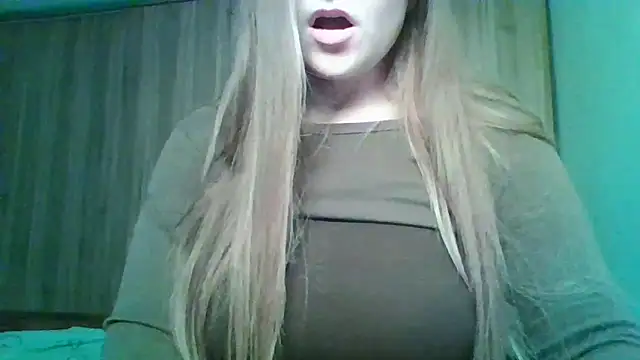 Evasapples online show from 12.19.25