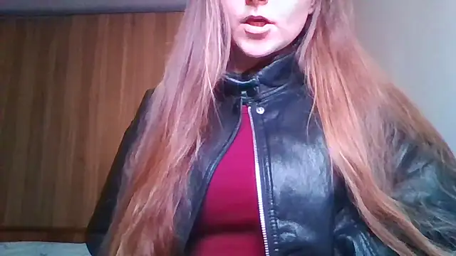 Snapshot of Evasapples chatting on 03.29.26 Evasapples online show from 03.29.26