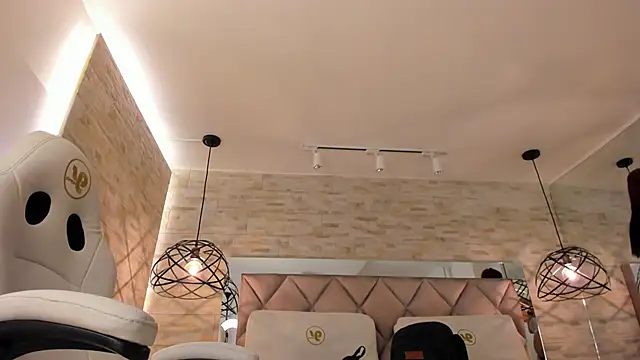 dorothy vegga online show from 02.14.25