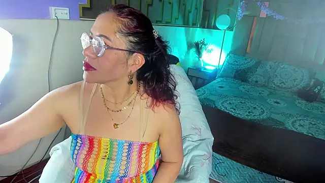 maria paulac online show from 10.19.25