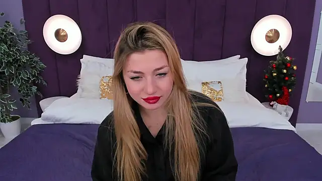 HelenaMorgan online show from 01.04.25