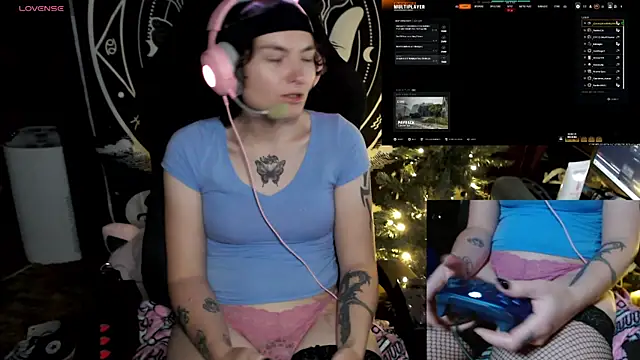 BrandiWRLD 999 online show from 12.15.24