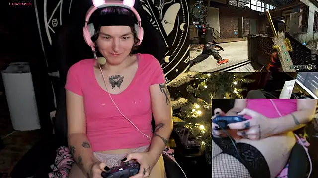 BrandiWRLD 999 online show from 12.17.24