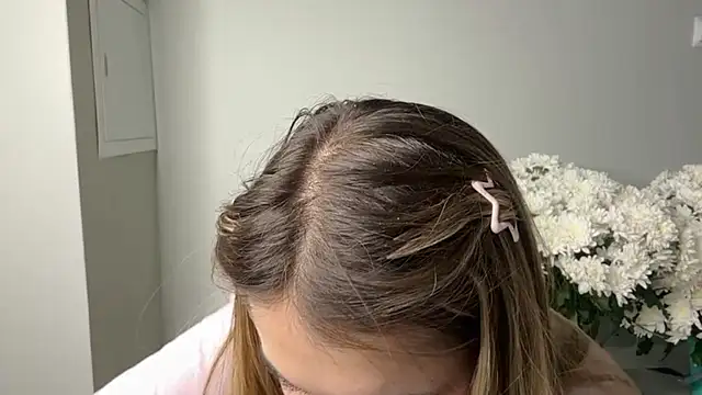 elisa moon online show from 02.14.25