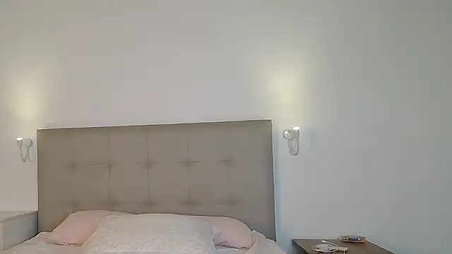 caaatalinalina online show from 12.02.24