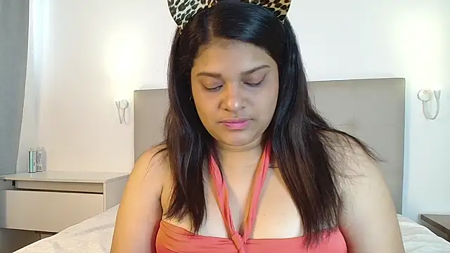 caaatalinalina online show from 12.16.24