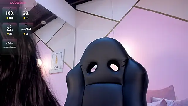 Snapshot of emma_carterr1 chatting on 03.12.25 emma carterr1 online show from 03.12.25