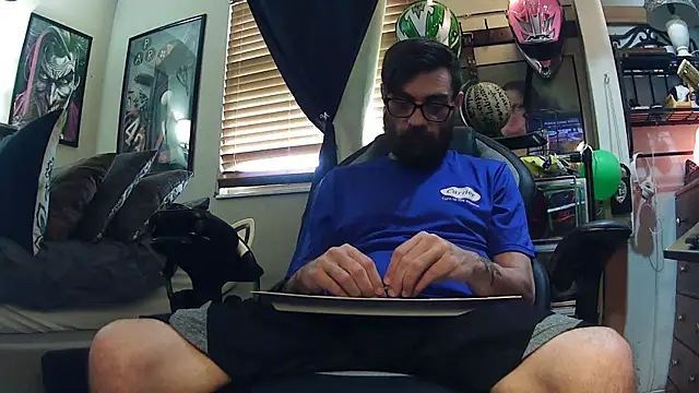 slutty guy12 online show from 03.11.25