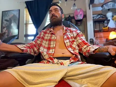 slutty guy12 online show from 03.17.25