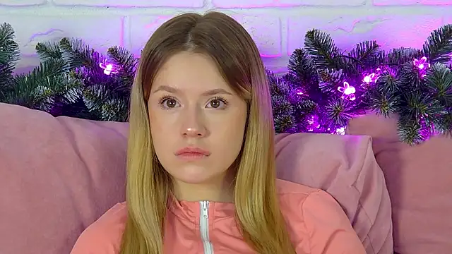 MilanaBalmain online show from 12.22.25