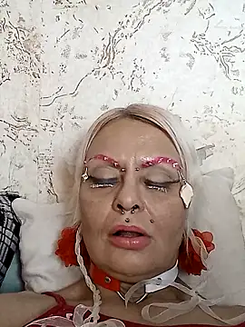 Gardener of Illusions online show from 11.21.25