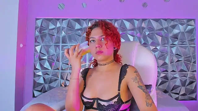 keendaall online show from 03.15.25