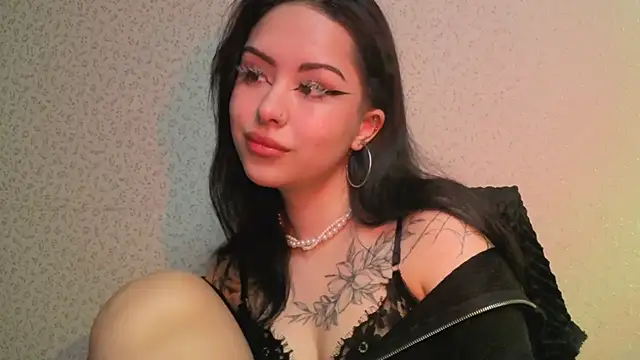 baby  kim online show from 05.18.26