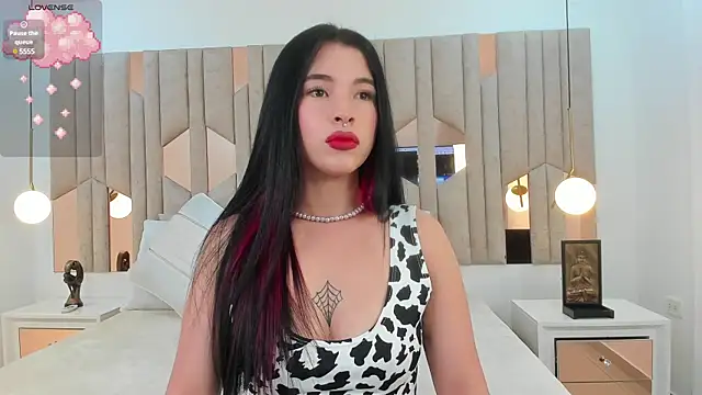 im nika  online show from 01.12.25