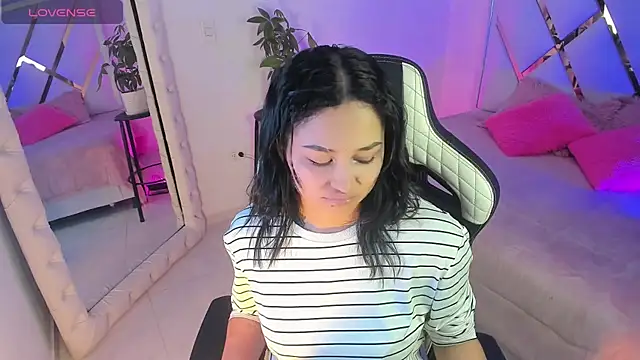 sexyy kitty18 online show from 04.05.26