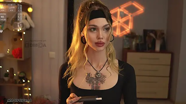 ManiFreyja online show from 10.22.25