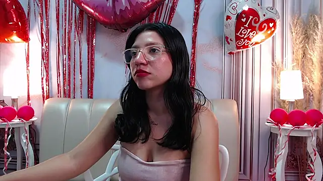 Snapshot of Gag_princeess chatting on 02.17.25 Gag princeess online show from 02.17.25