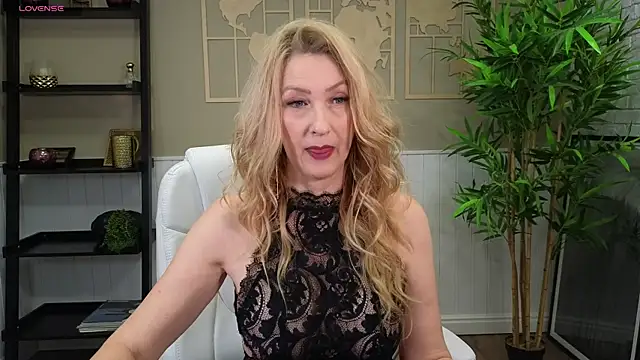 LadyLeea online show from 01.22.25