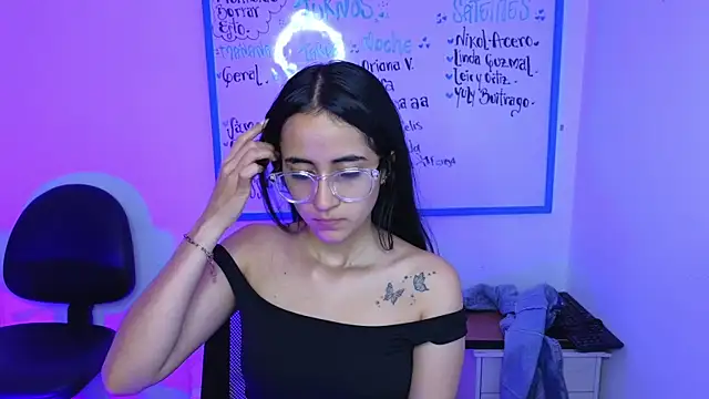 Mia Fischer online show from 03.16.26