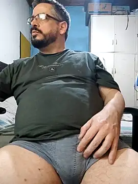 Snapshot of MrBig_2024 chatting on 10.01.25 MrBig 2024 online show from 10.01.25