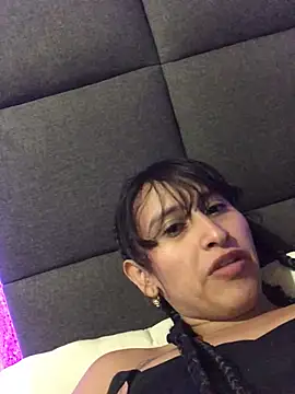 MadisonWhiite online show from 12.23.24