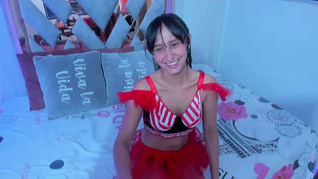 MadisonWhiite online show from 12.27.24