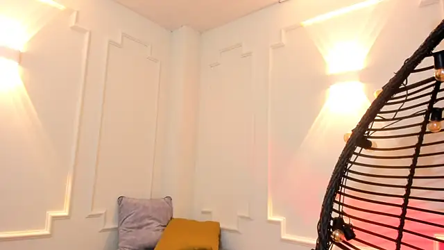 MadisonWhiite online show from 03.01.25