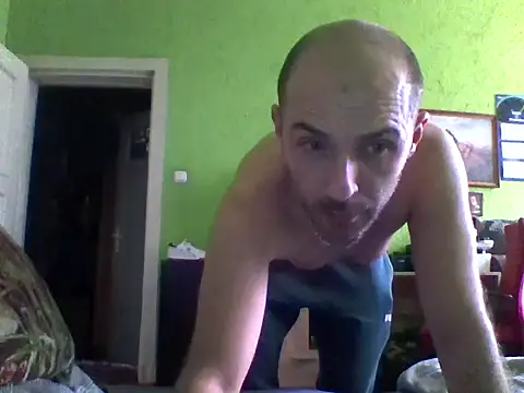 Snapshot of STANISLAW621162 chatting on 07.04.26 STANISLAW621162 online show from 07.04.26