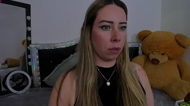 JanneKim online show from 03.12.25