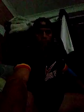 Deonlonely1 online show from 10.22.25