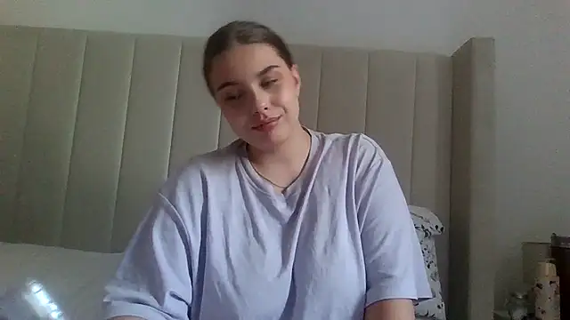Snapshot of Krystal_Tx chatting on 07.17.26 Krystal Tx online show from 07.17.26