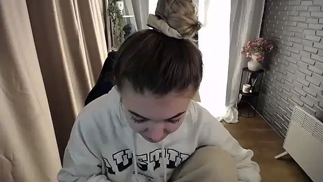 Ritaneer online show from 10.04.25