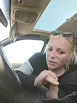 Doucelouve9 online show from 03.27.26