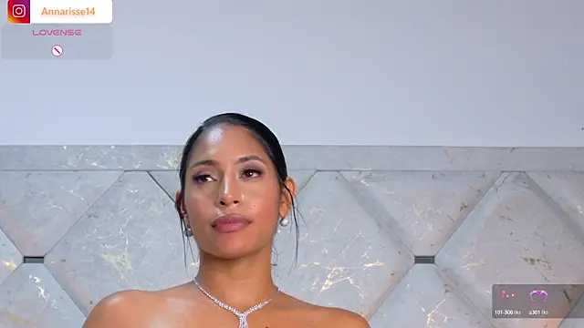 Anna risse online show from 02.22.25