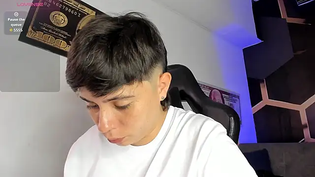 AbbySmiitth  online show from 11.02.25