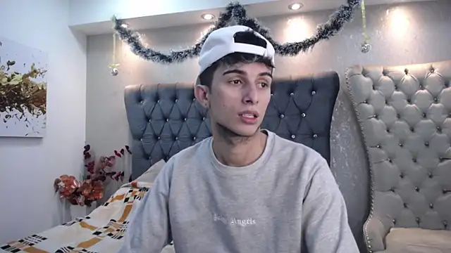 Snapshot of MrWilliseo chatting on 01.04.25 MrWilliseo online show from 01.04.25