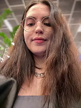 meow girl online show from 11.07.25