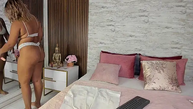 MadisonHunter2024 online show from 02.01.25