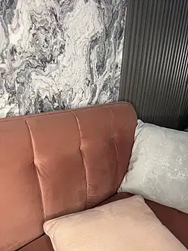 MadisonHunter2024 online show from 01.31.26