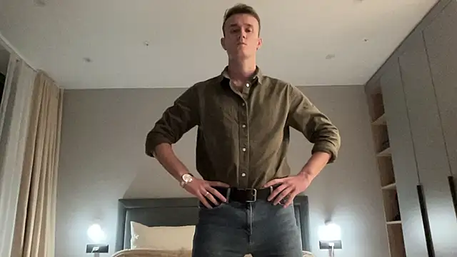 cute mark online show from 11.01.25