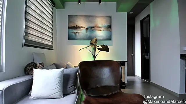 Snapshot of Maximo_Marcelo chatting on 03.07.25 Maximo Marcelo online show from 03.07.25