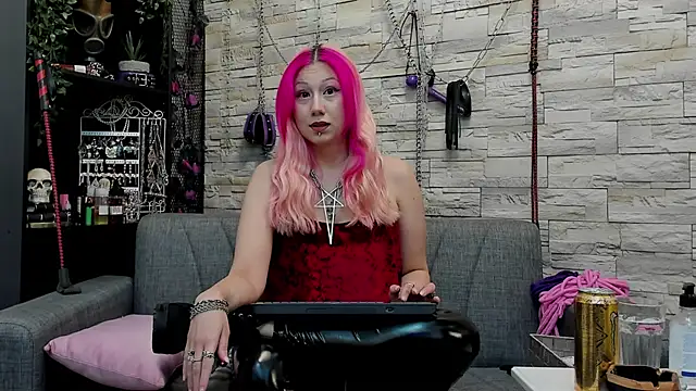 CruelMistress online show from 12.11.24