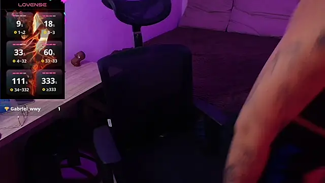 pepsicolacouple online show from 11.16.25