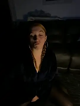 Stoner BarbieXX online show from 11.19.25